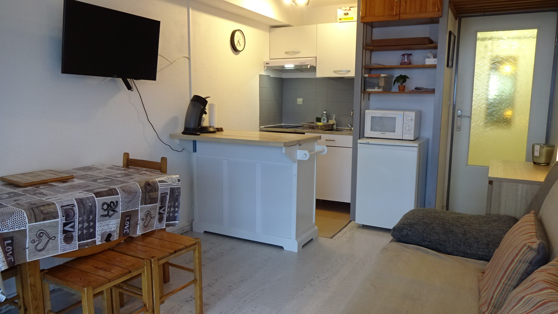 Photo 3